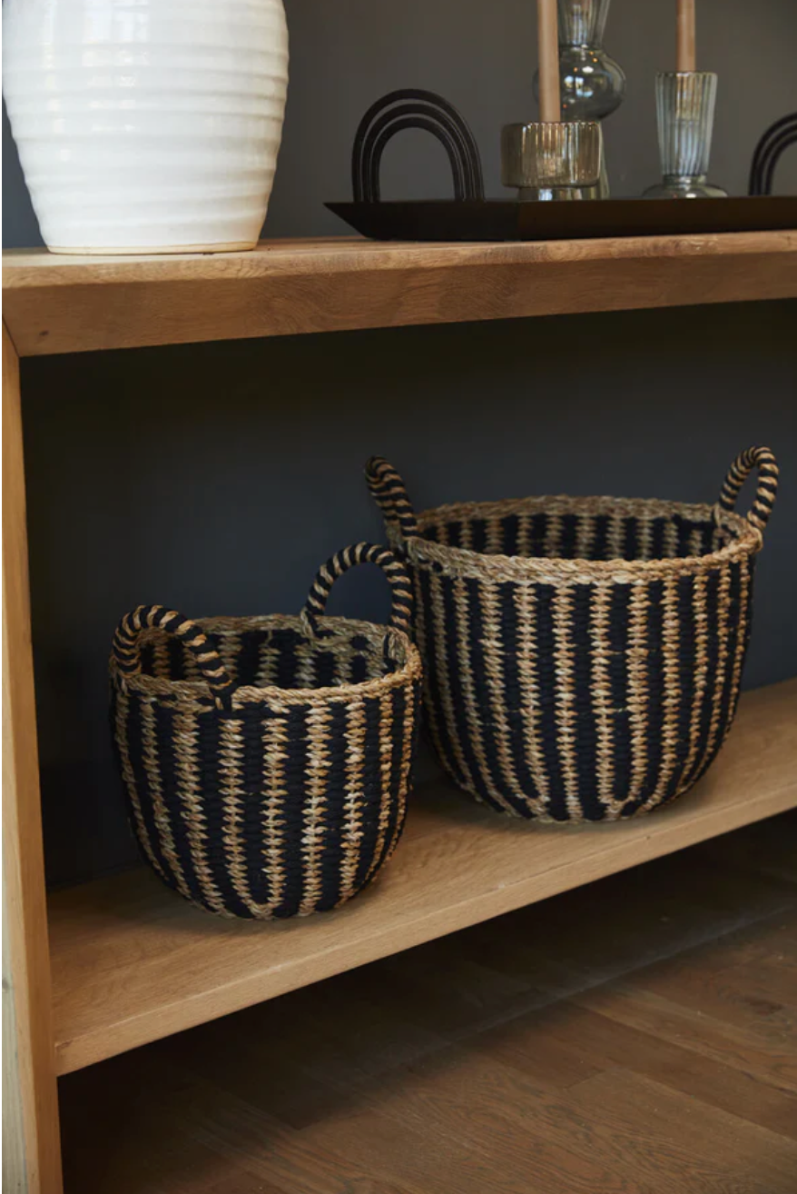 BLACK/BROWN RATTAN BASKET - SET OF 2