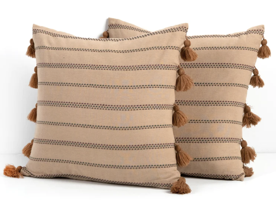 STRIPE TASSEL PILLOW COVER- BLUSH