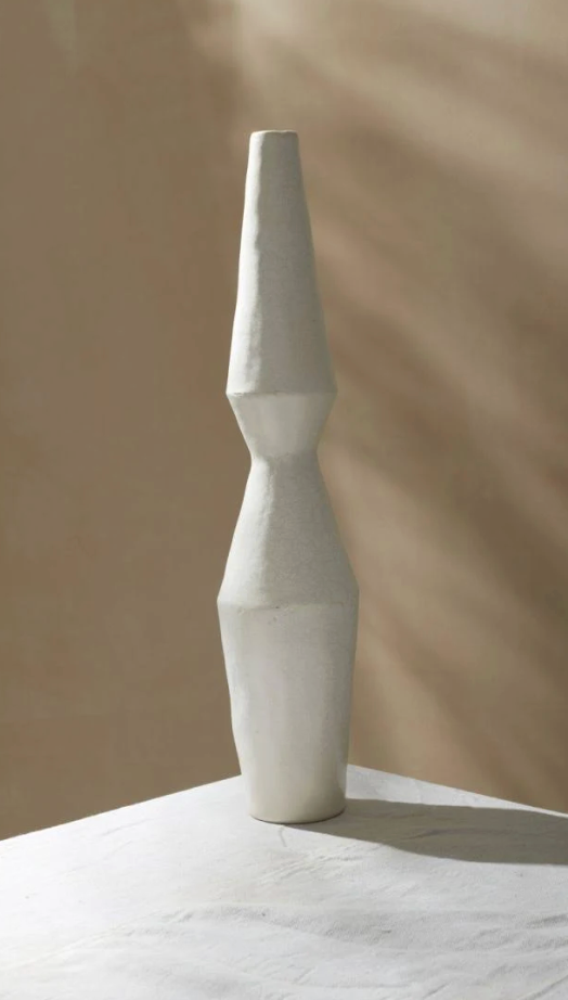 WHITE CERAMIC VASE - MEDIUM