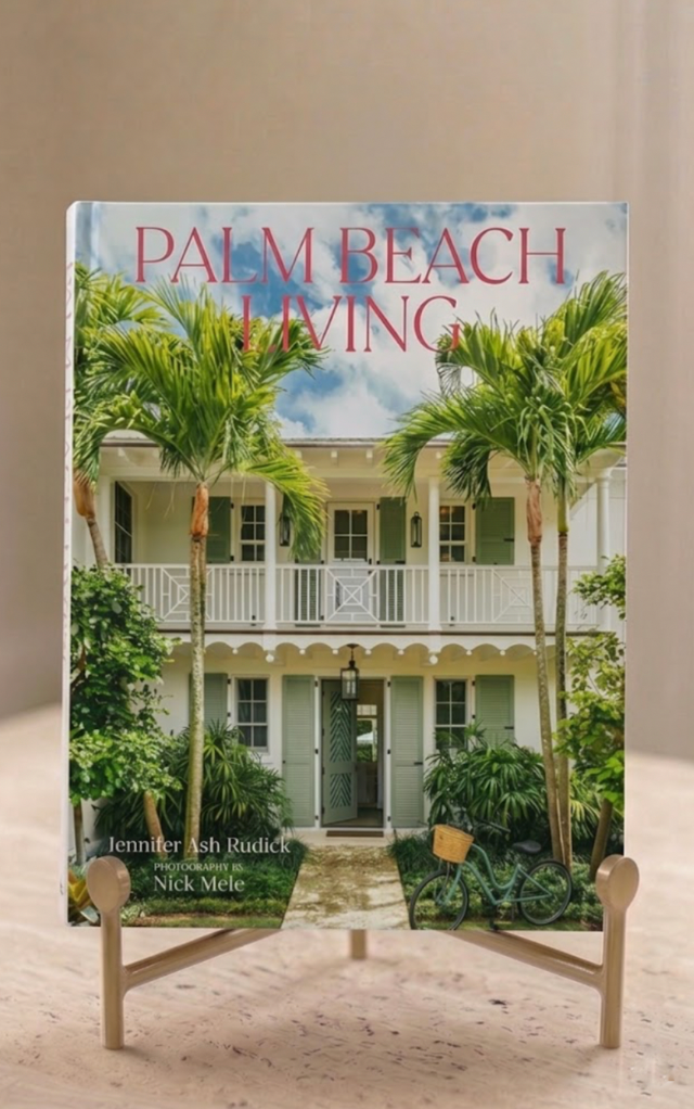 PALM BEACH LIVING BOOK