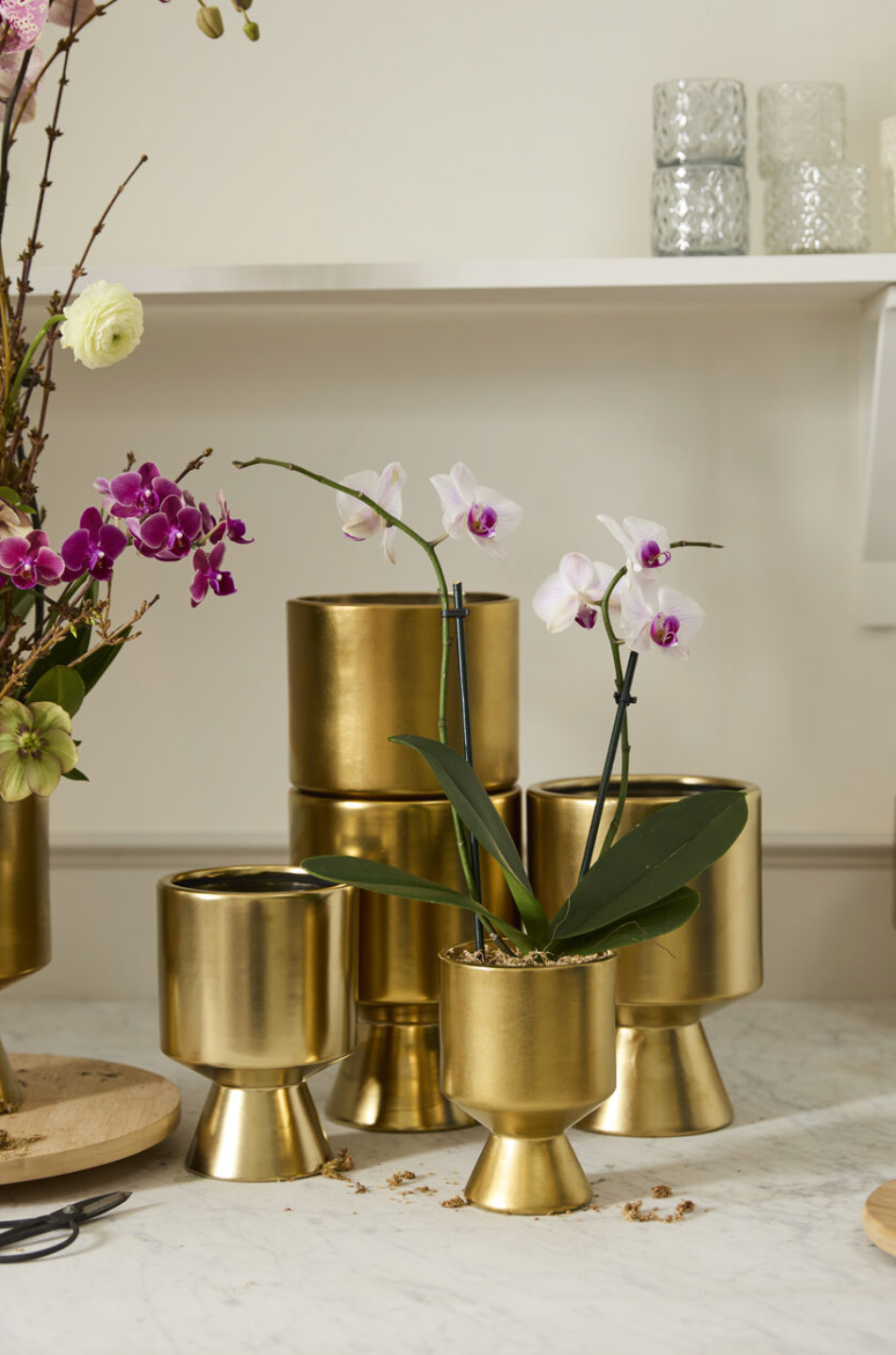 GOLD URN - MEDIUM