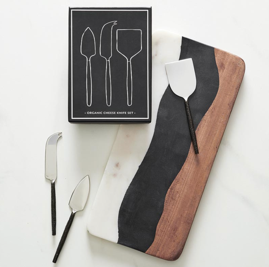 TRI COLOR CUTTING BOARD