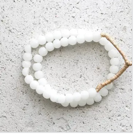 WHITE GLASS BEADS - SMALL